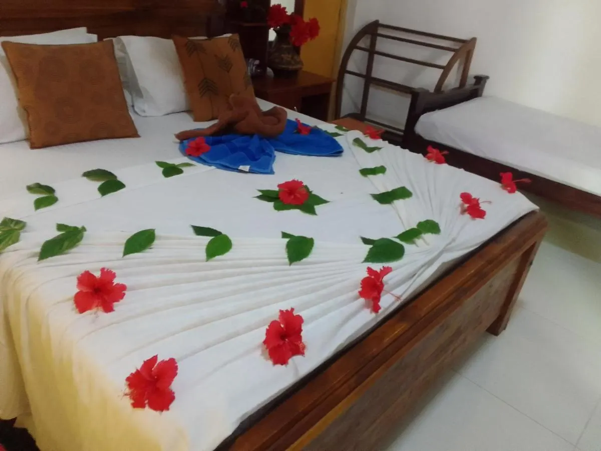Sigiriya Village Home Stay & Private Room 0*,