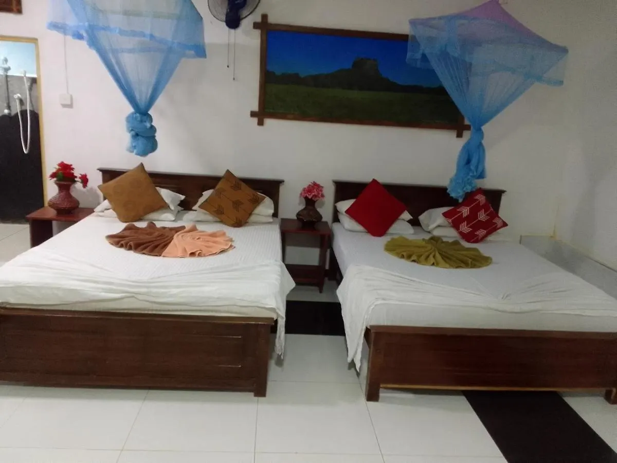 Hostel Sigiriya Village Home Stay & Private Room