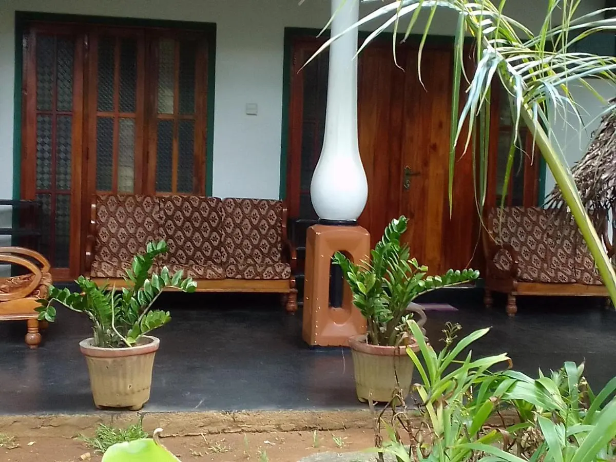 Sigiriya Village Home Stay & Private Room