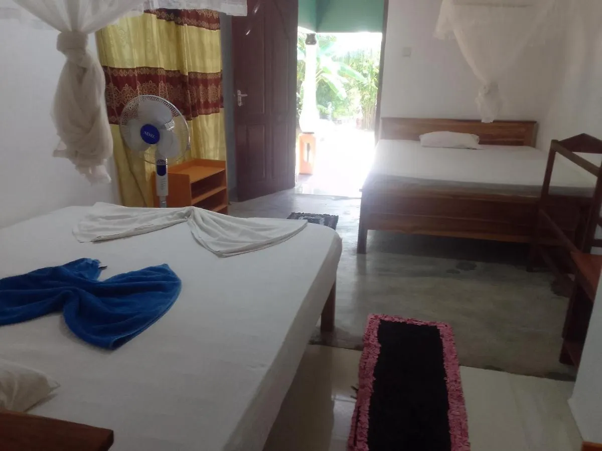 Sigiriya Village Home Stay & Private Room Hostel